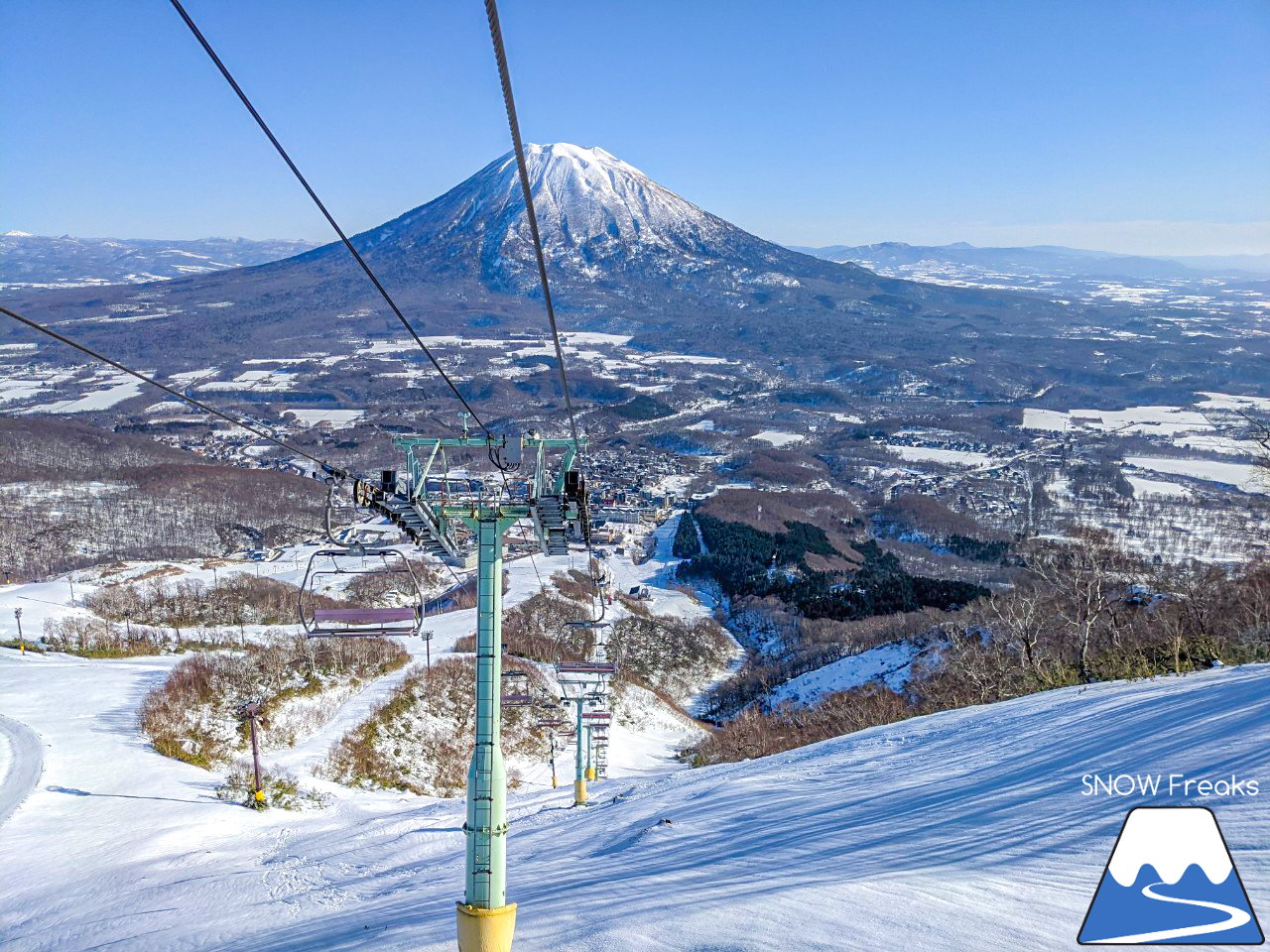 ニセコ東急グラン・ヒラフ｜標高1,000ｍの別世界。最高の青空に恵まれて、羊蹄山も丸見え、感動級の大パノラマ！